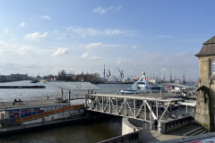H8-und-H9-in-Hamburg018